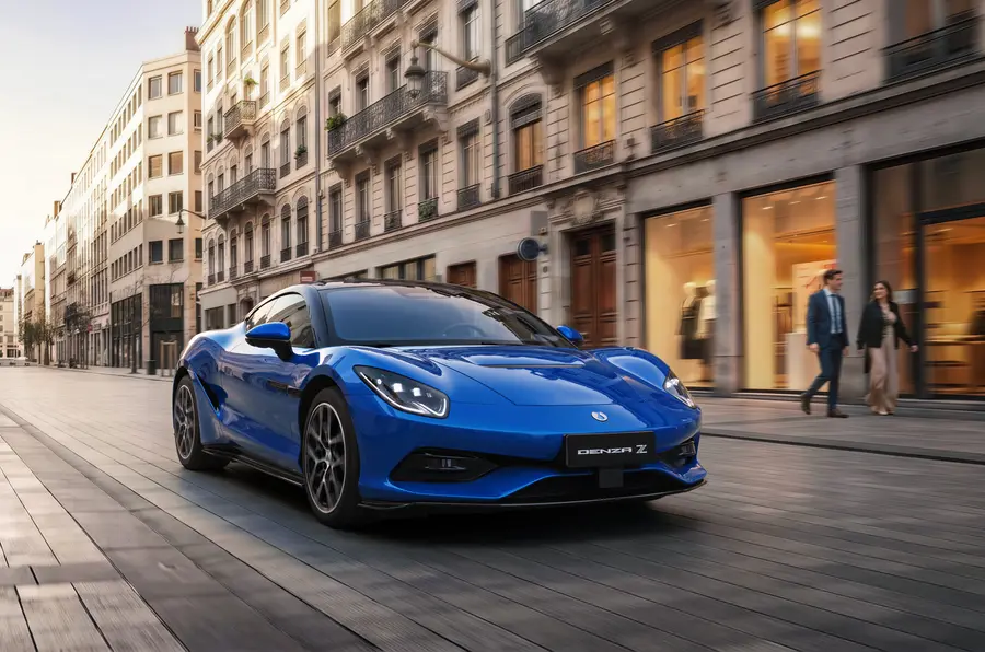 Denza Z spider électrique