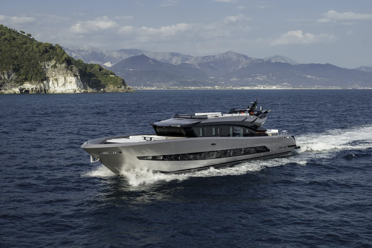 BRABUS AB110 superyacht