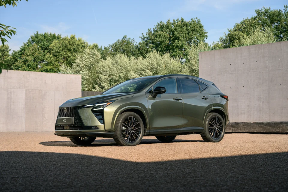LEXUS NX 2027