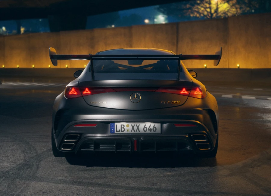 Vue arrière Mercedes-AMG CLE 646 Spezialanfertigung