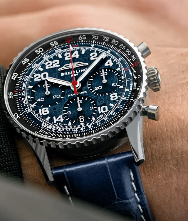 Breitling Navitimer Cosmonaute Artemis II : quand une météorite rencontre la conquête spatiale