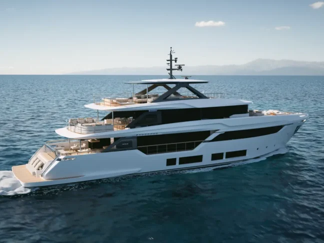 Custom Line Navetta 35 : le nouveau joyau du yachting de luxe italien