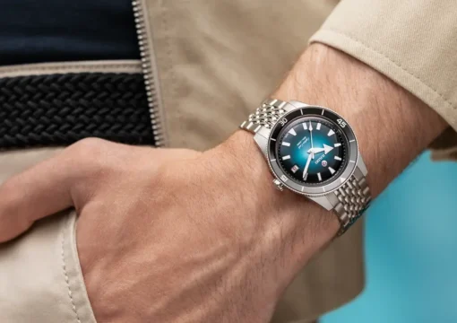 Rado Captain Cook 39 mm noir turquoise : la plongeuse suisse qui capture la profondeur de l’océan