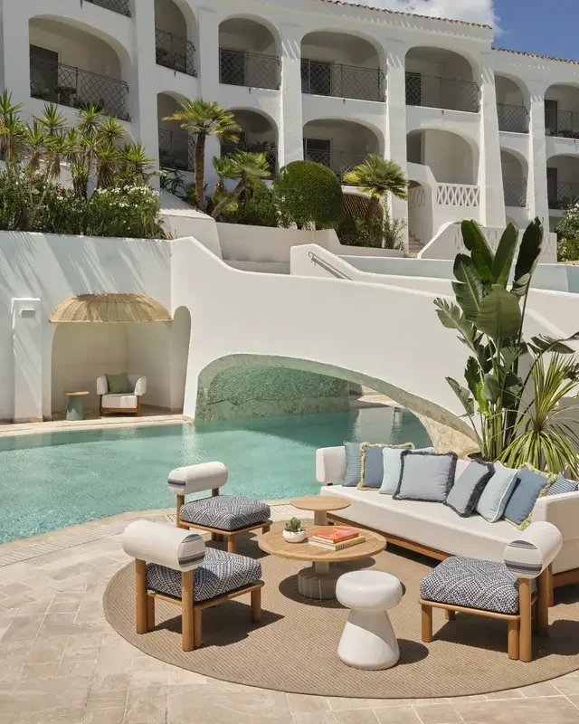 W Sardinia – Poltu Quatu : le nouvel hôtel lifestyle en Sardaigne