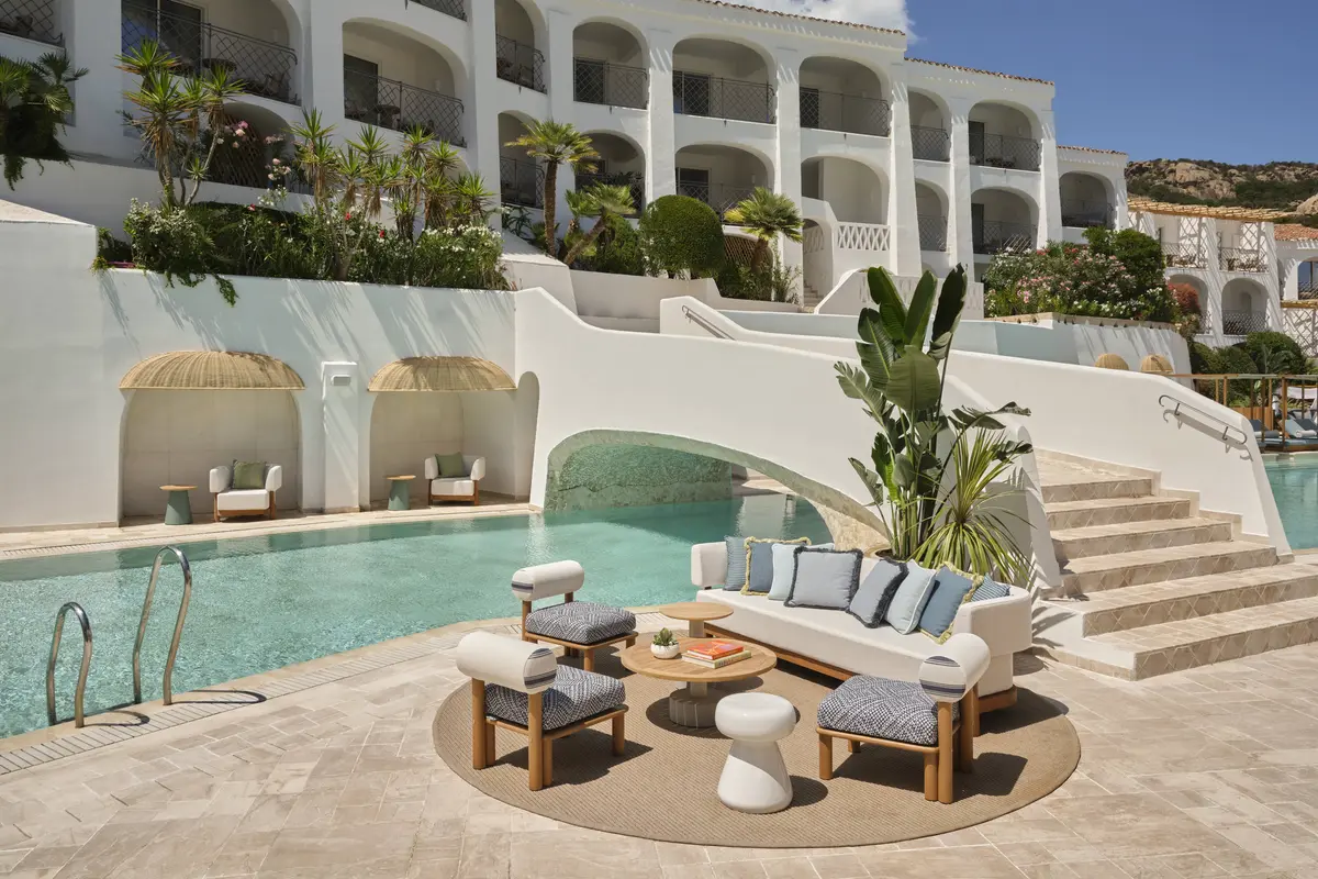 W Sardinia – Poltu Quatu : le nouvel hôtel lifestyle en Sardaigne