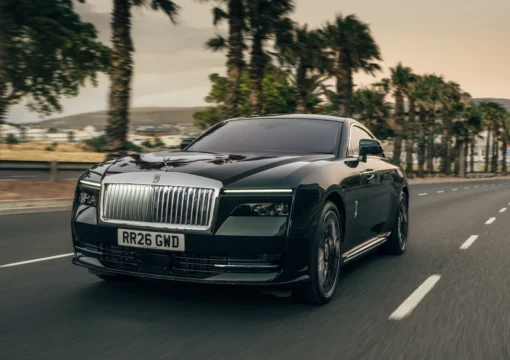 Rolls-Royce Spectre Series II : le grand tourisme électrique selon Rolls-Royce