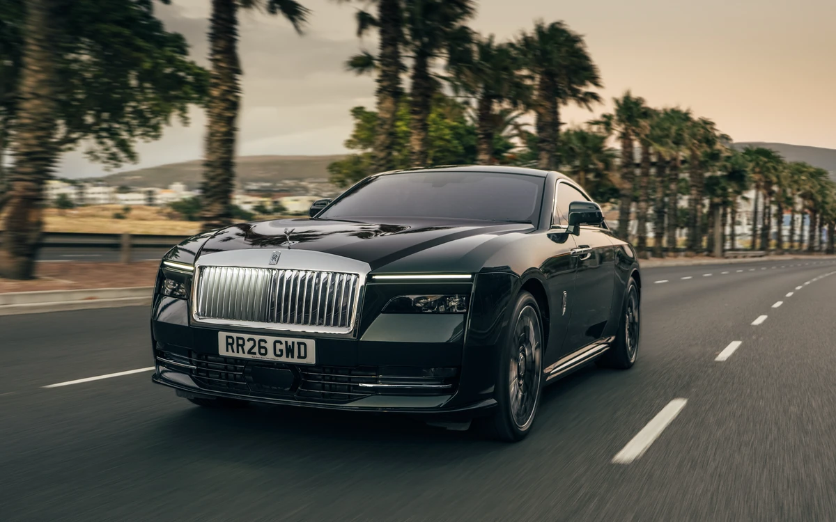 Rolls-Royce Spectre Series II : le grand tourisme électrique selon Rolls-Royce
