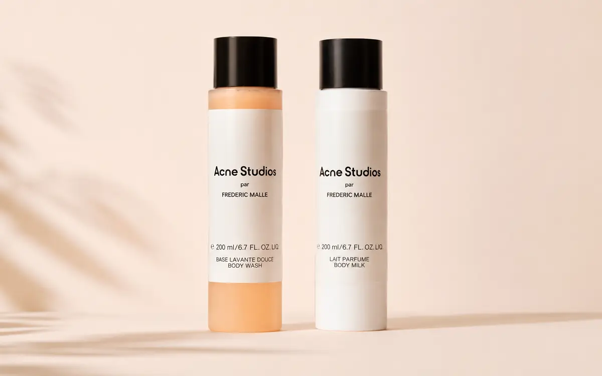 Acne Studios par Frédéric Malle : le parfum se décline en gel douche et lait corps