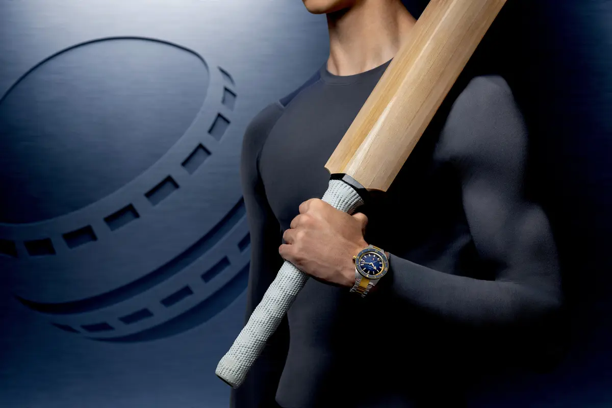 Cette montre Rado en édition spéciale célèbre le cricket avec une bonne dose de caractère