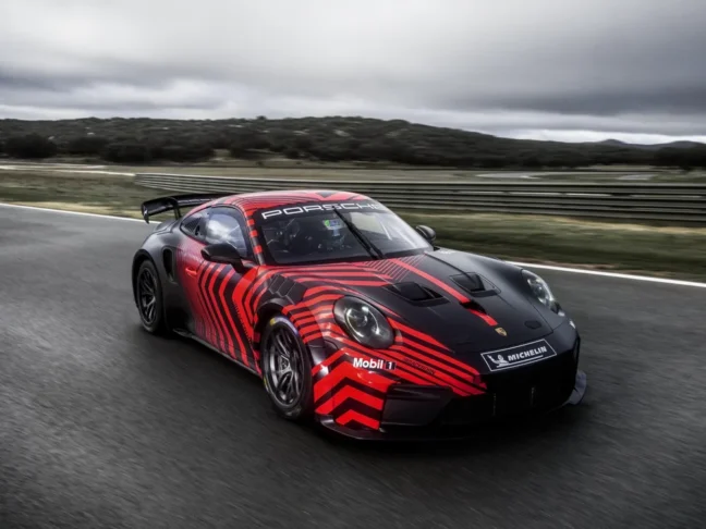 Porsche 911 GT4 R