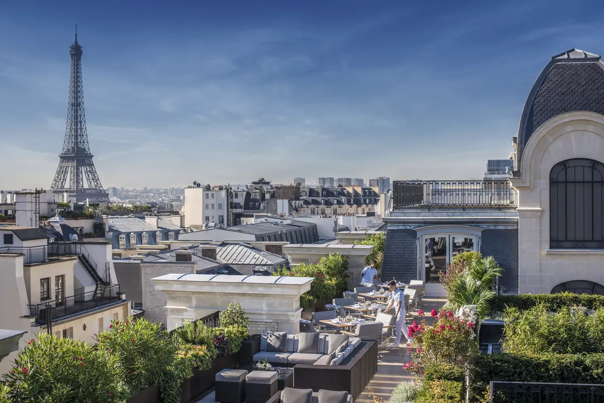 Les plus beaux rooftops d’Europe pour profiter de l’été