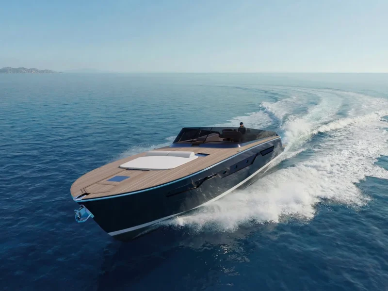 Itama 70 : le nouvel open yacht italien de 21 mètres